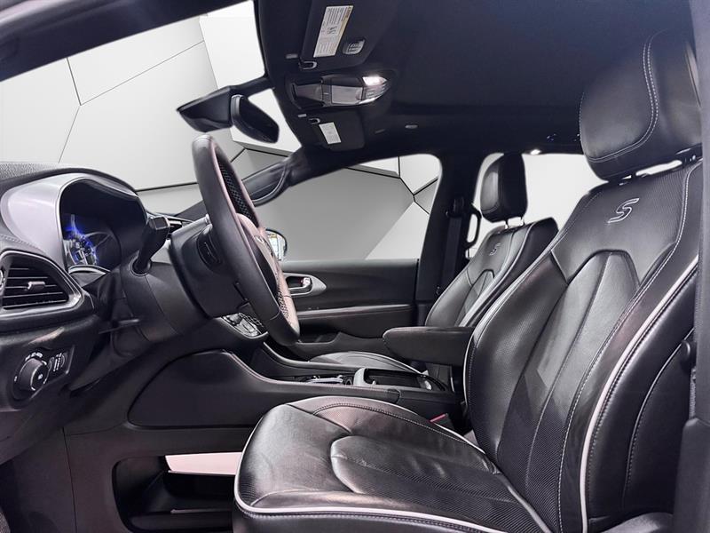 chrysler Pacifica 2025 - 6