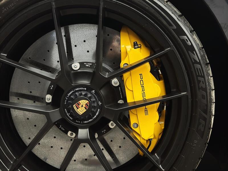 porsche 911 2025 - 15