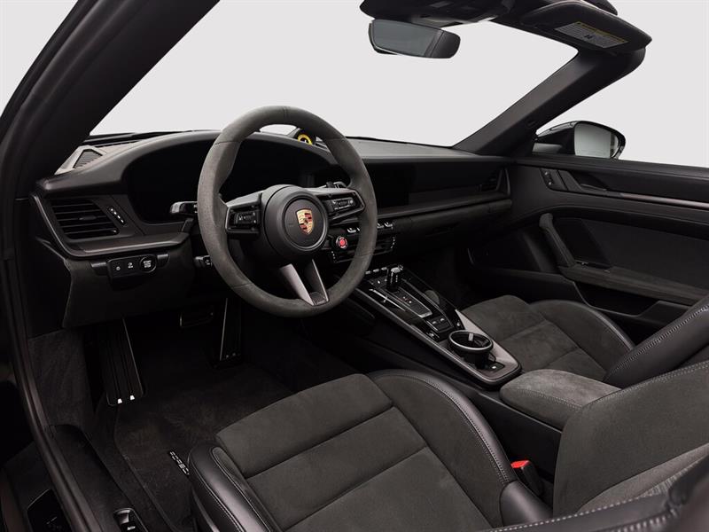 porsche 911 2025 - 16