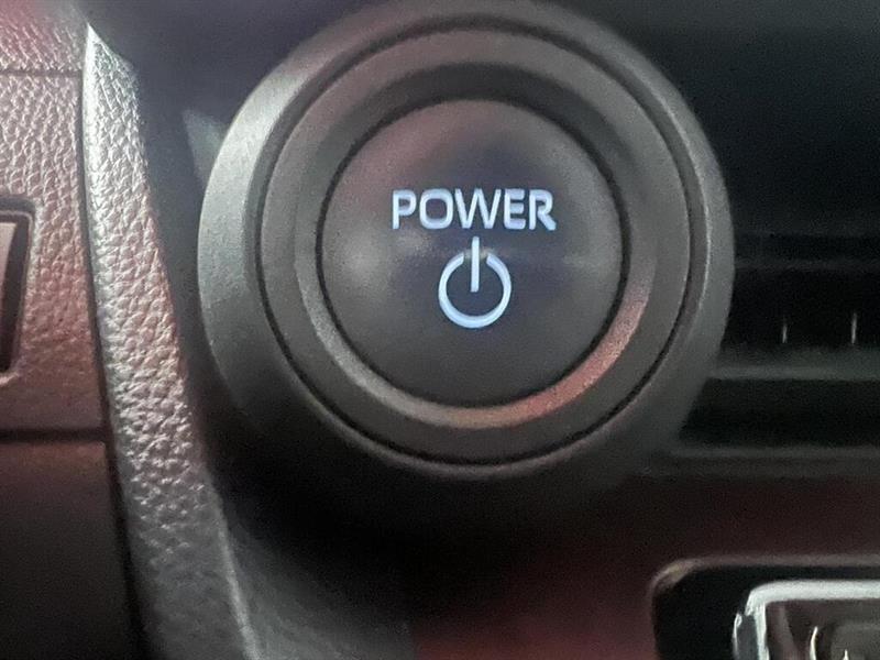 toyota Prius Prime 2024 - 17