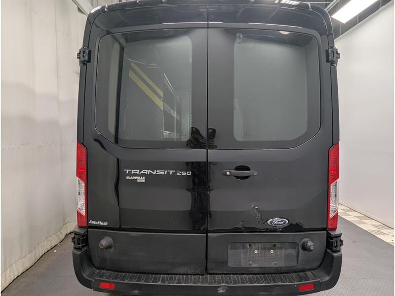 ford Transit fourgon utilitaire 2019 - 6