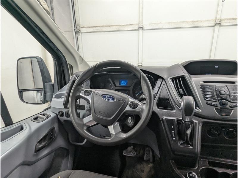 ford Transit fourgon utilitaire 2019 - 17