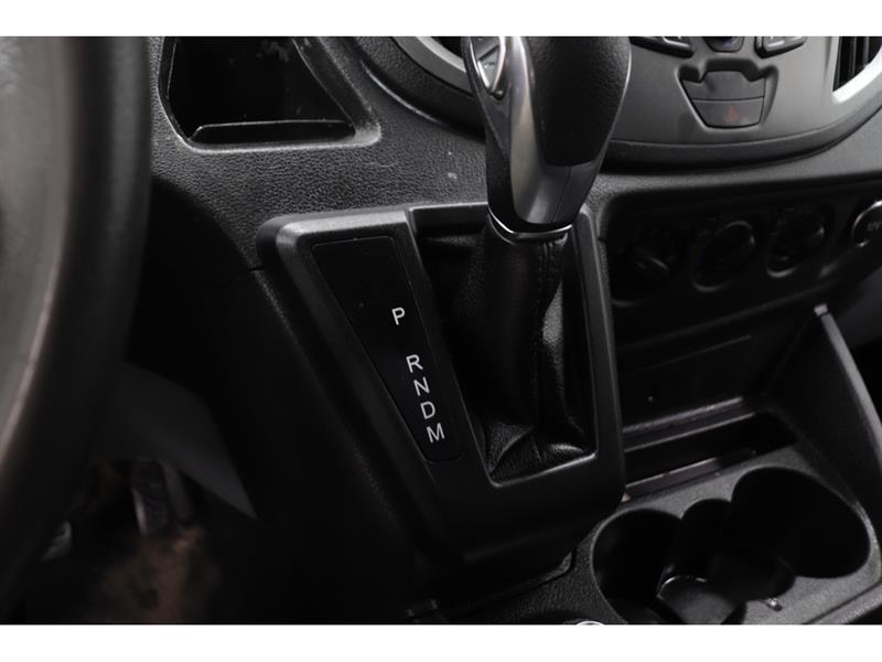 ford Transit fourgon utilitaire 2019 - 24