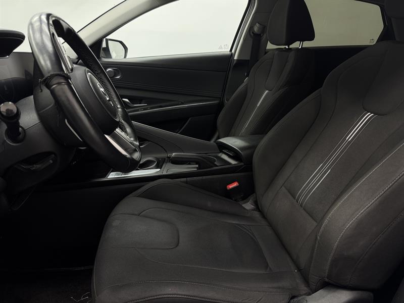 hyundai Elantra 2023 - 2