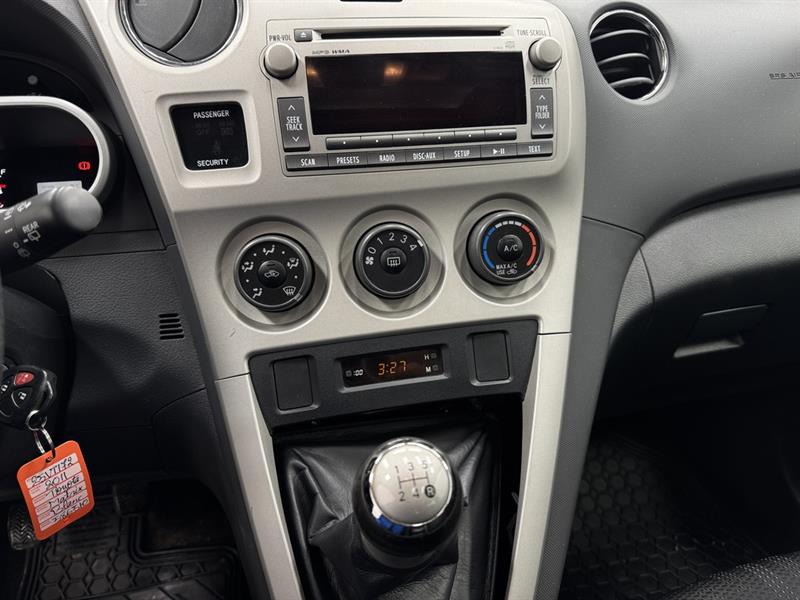 toyota Matrix 2011 - 24