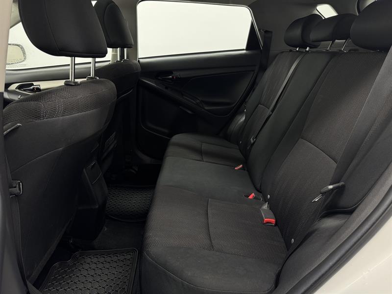 toyota Matrix 2011 - 27