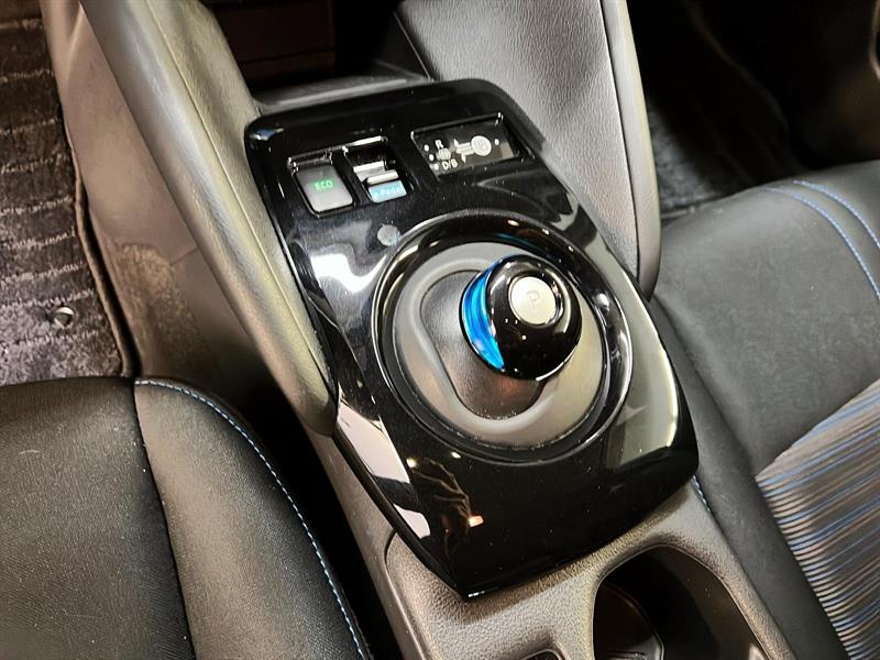 nissan LEAF 2023 - 13