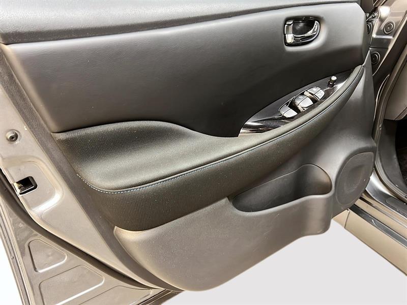 nissan LEAF 2023 - 23