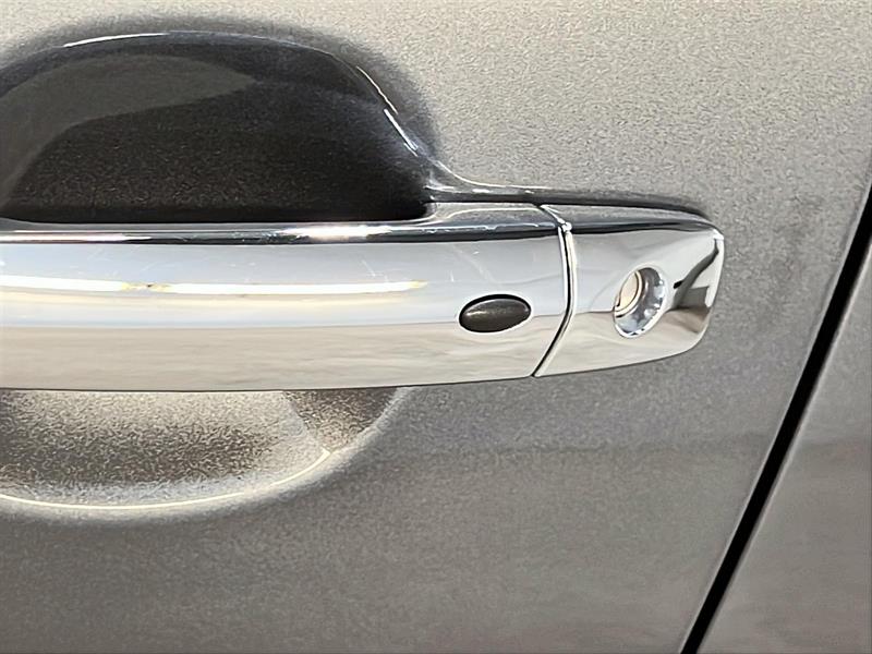 nissan LEAF 2023 - 25