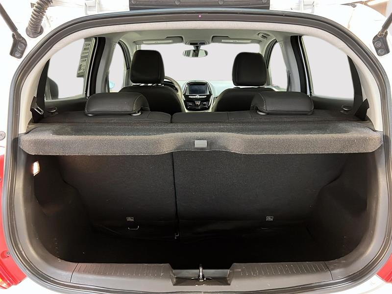 chevrolet Spark 2022 - 12