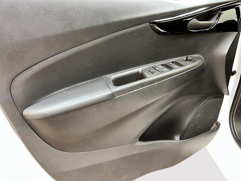 chevrolet Spark 2022 - 21