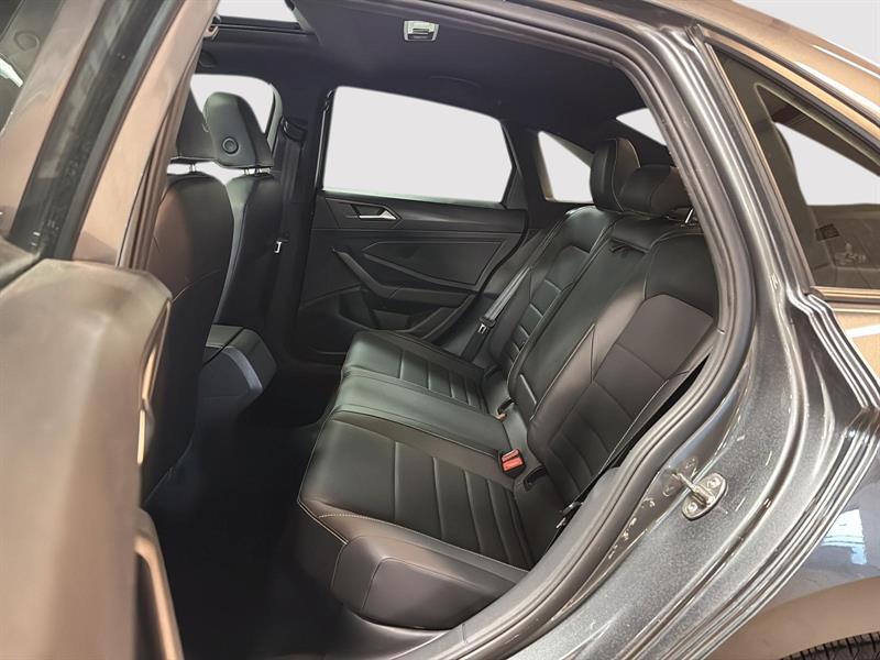 volkswagen Jetta 2024 - 9