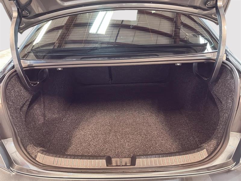 volkswagen Jetta 2024 - 13