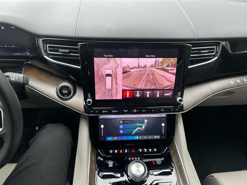 jeep Grand Wagoneer 2022 - 14