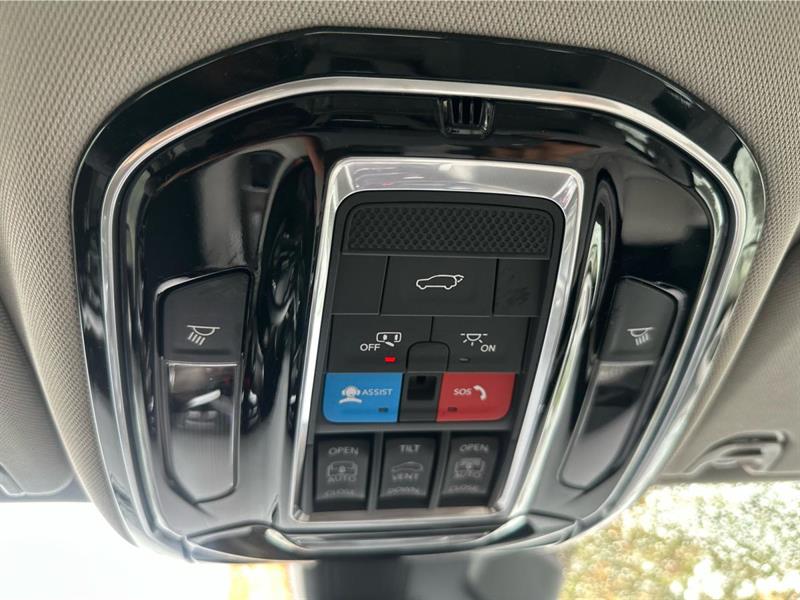 jeep Grand Wagoneer 2022 - 19