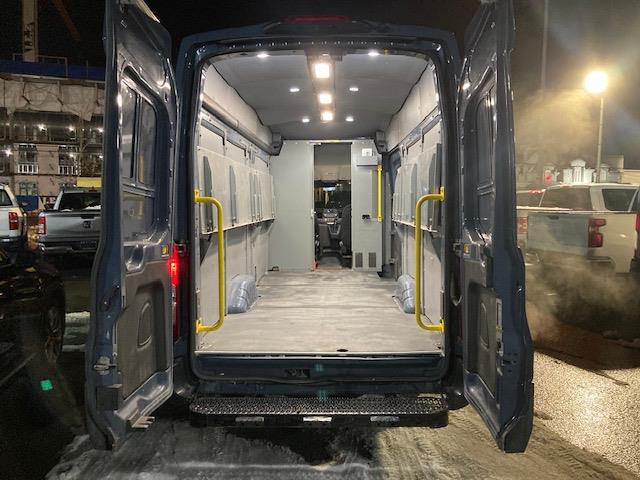 ford Transit Cargo Van 2021 - 9