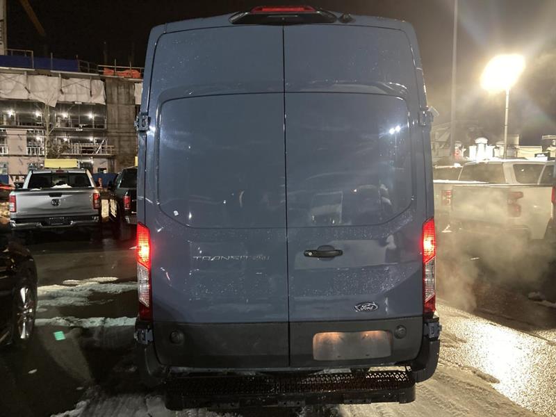 ford Transit Cargo Van 2021 - 10