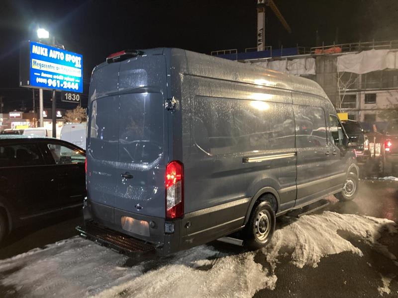 ford Transit Cargo Van 2021 - 11