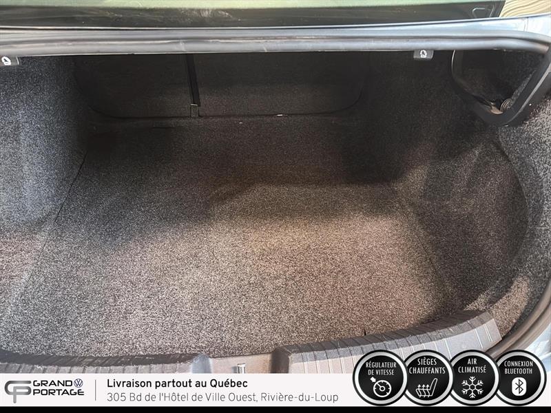 volkswagen Jetta 2019 - 9