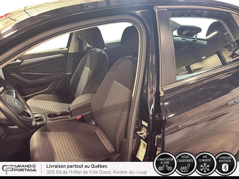 volkswagen Jetta 2022 - 12