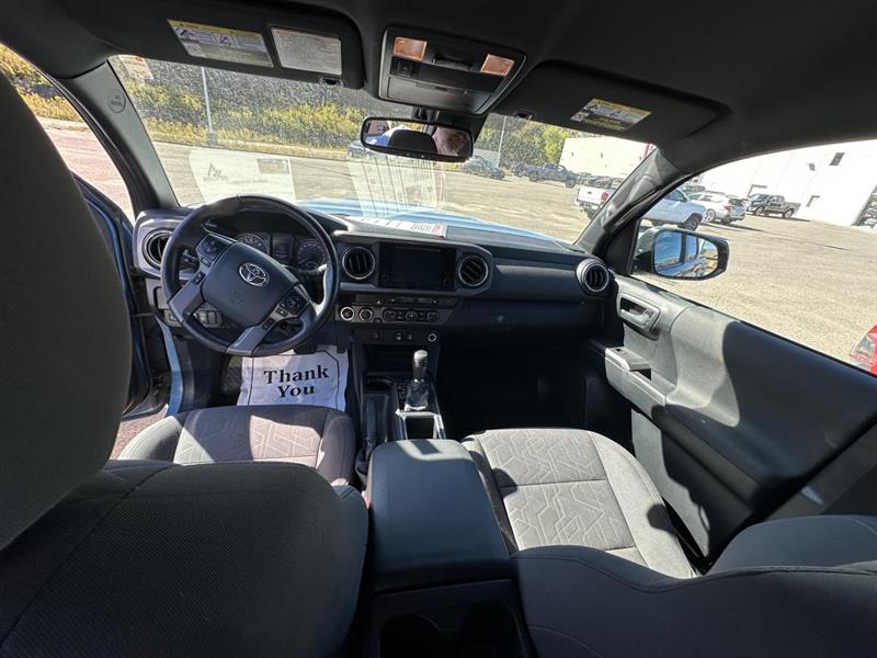 toyota Tacoma 2019 - 12