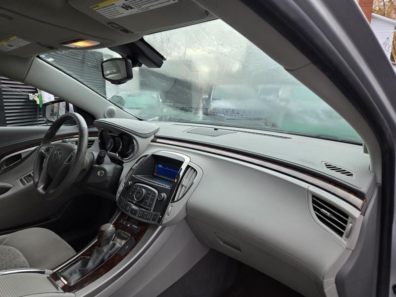buick LaCrosse 2010 - 9