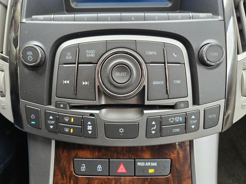 buick LaCrosse 2010 - 20