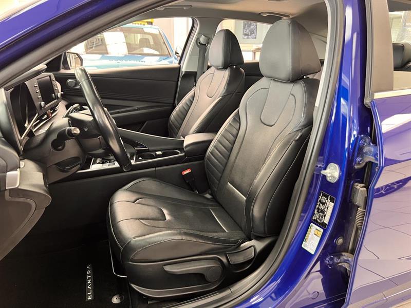 hyundai Elantra 2022 - 17