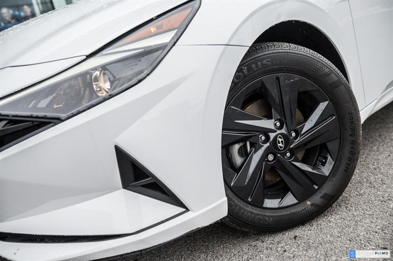 hyundai Elantra 2023 - 2