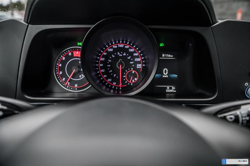 hyundai Elantra 2023 - 17