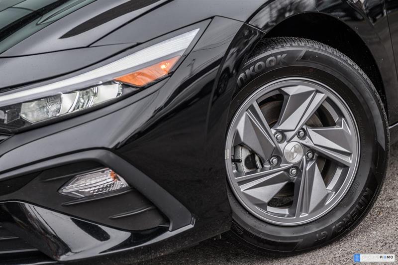 hyundai Elantra 2024 - 2