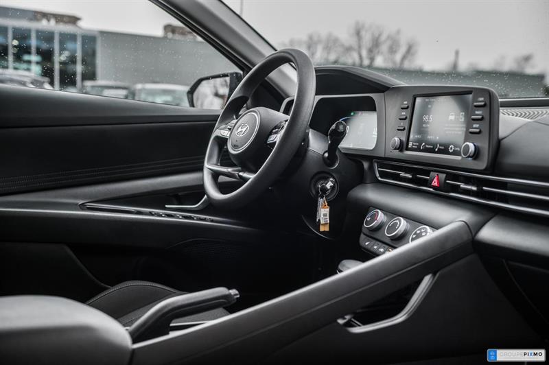 hyundai Elantra 2024 - 27