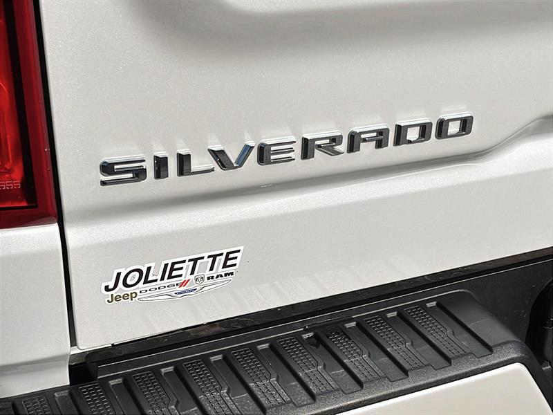 chevrolet Silverado 1500 2021 - 11