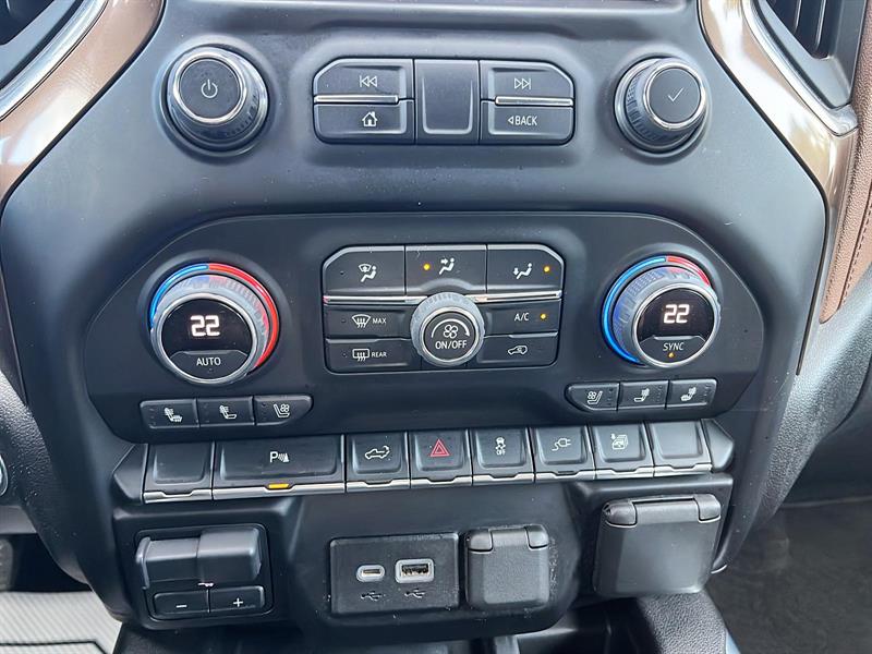 chevrolet Silverado 1500 2021 - 24