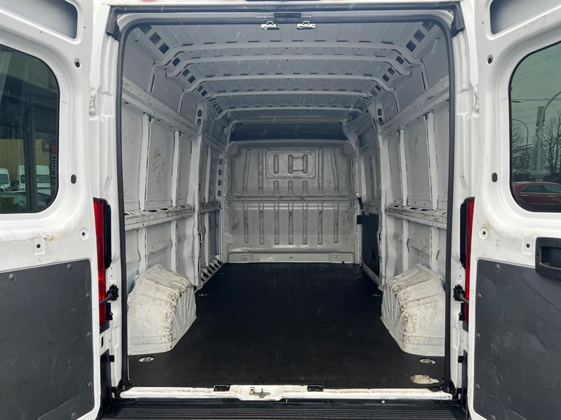 ram Promaster 2500 2020 - 13