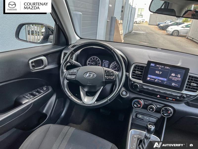 hyundai Venue 2022 - 11