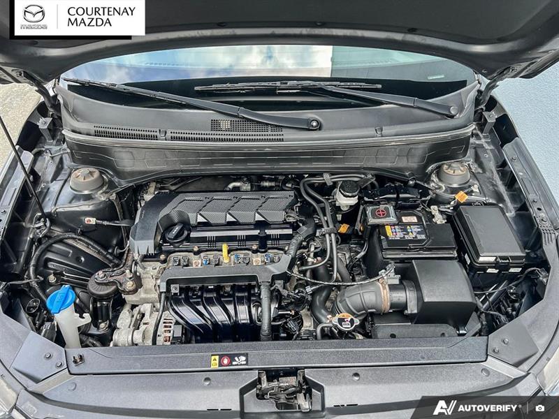 hyundai Venue 2022 - 24