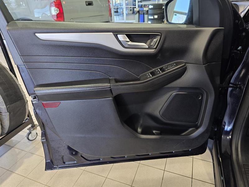 ford Escape 2021 - 12