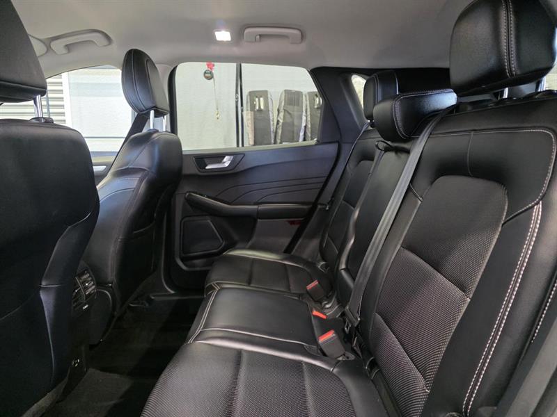 ford Escape 2021 - 28