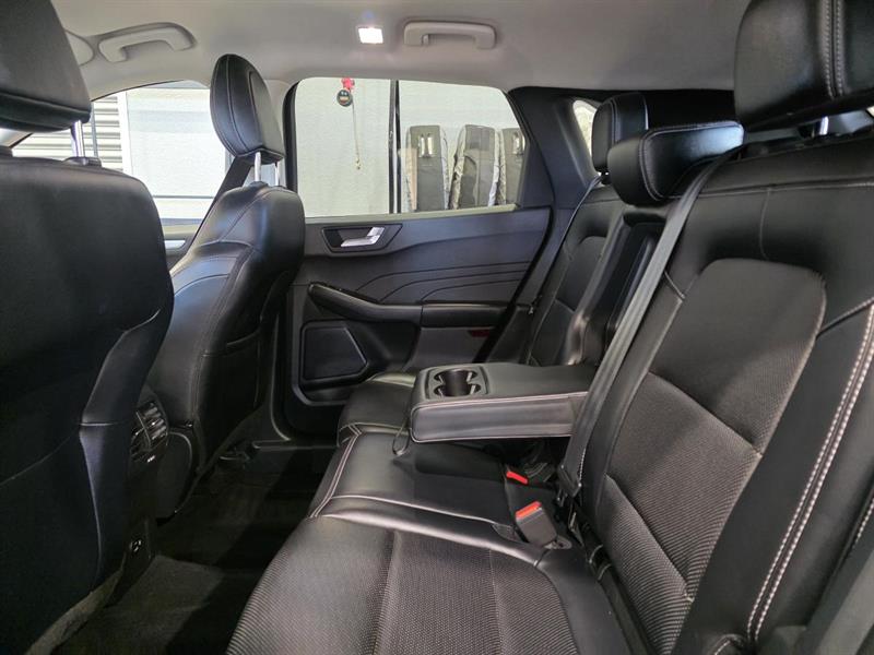 ford Escape 2021 - 29