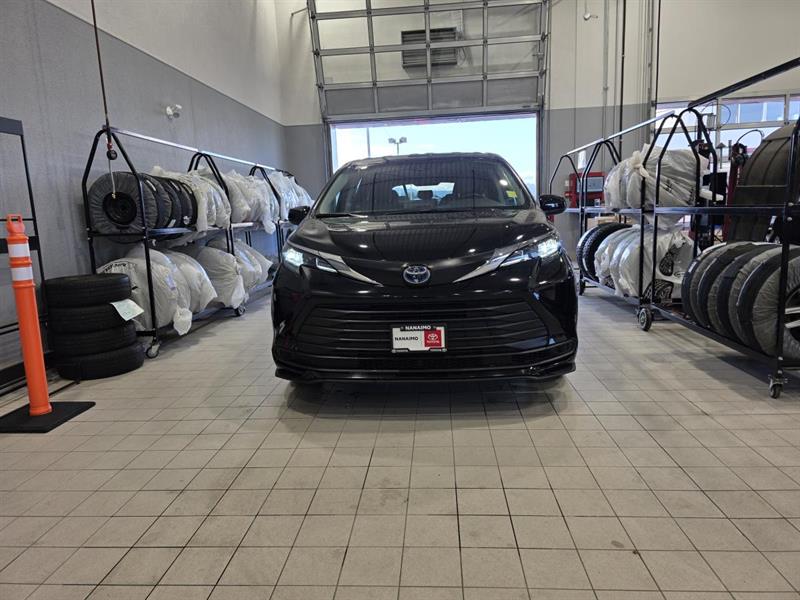 toyota Sienna Hybrid 2024 - 2