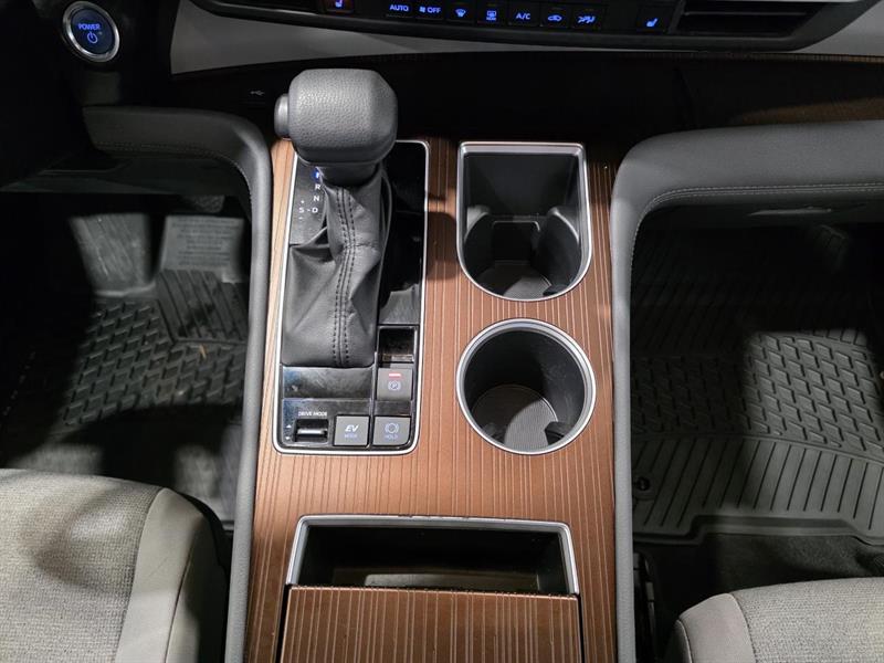 toyota Sienna Hybrid 2024 - 21