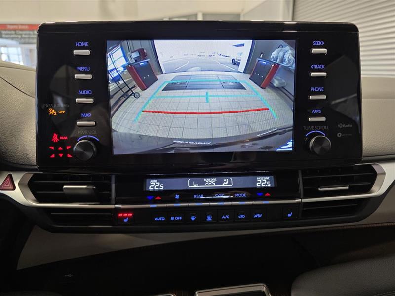 toyota Sienna Hybrid 2024 - 25