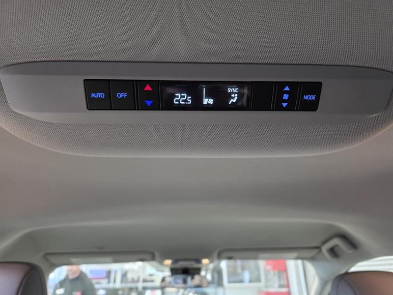 toyota Sienna Hybrid 2024 - 32