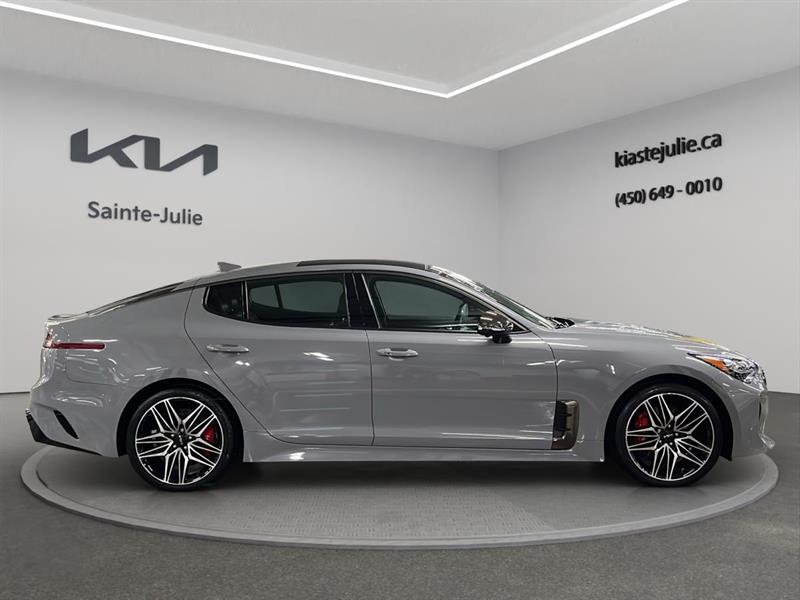 kia Stinger 2022 - 8