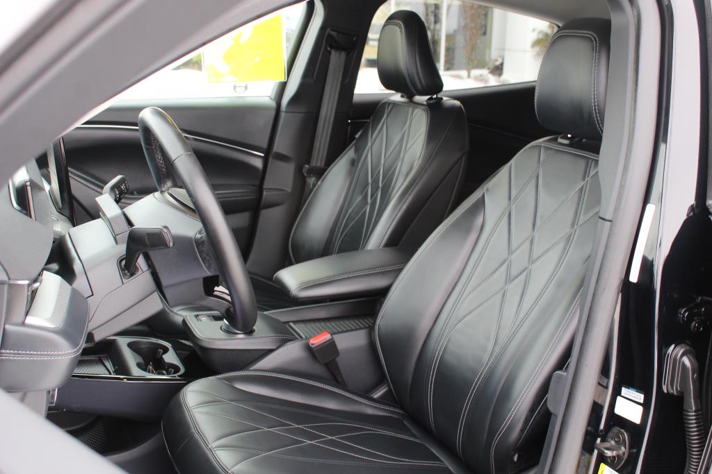 ford Mustang Mach-E 2022 - 13