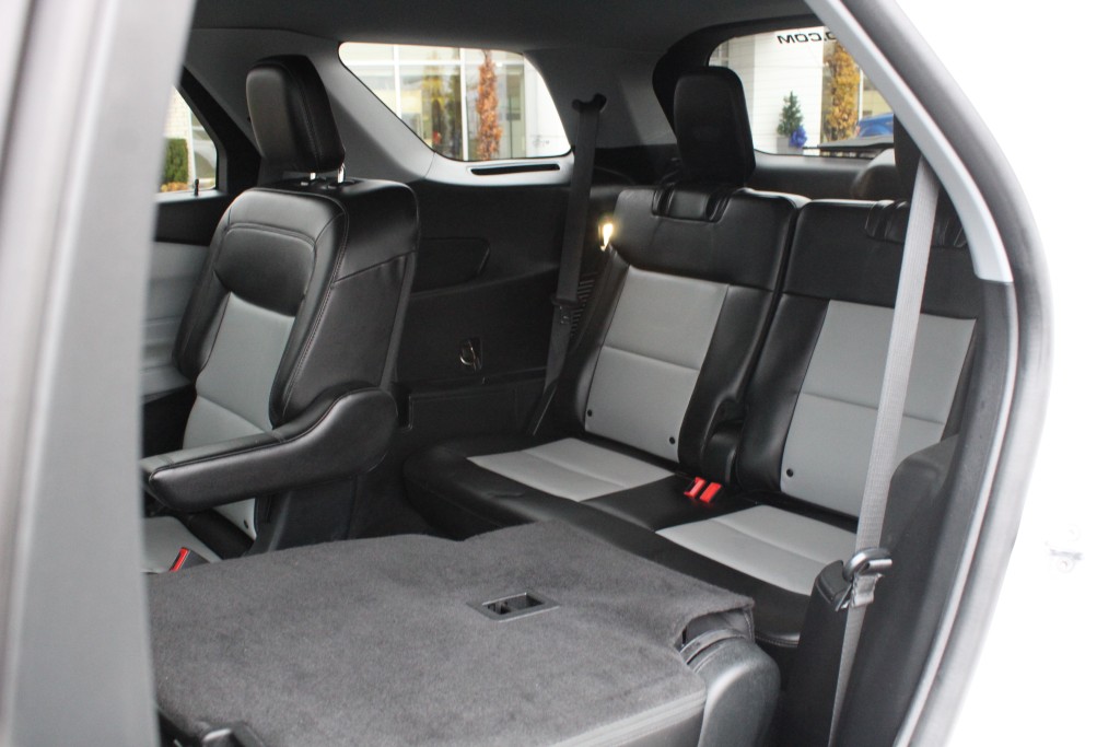 ford Explorer 2022 - 17