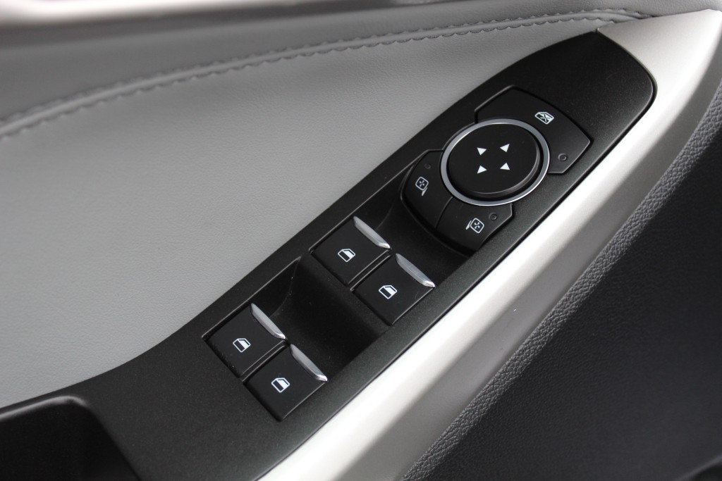 ford Explorer 2022 - 31