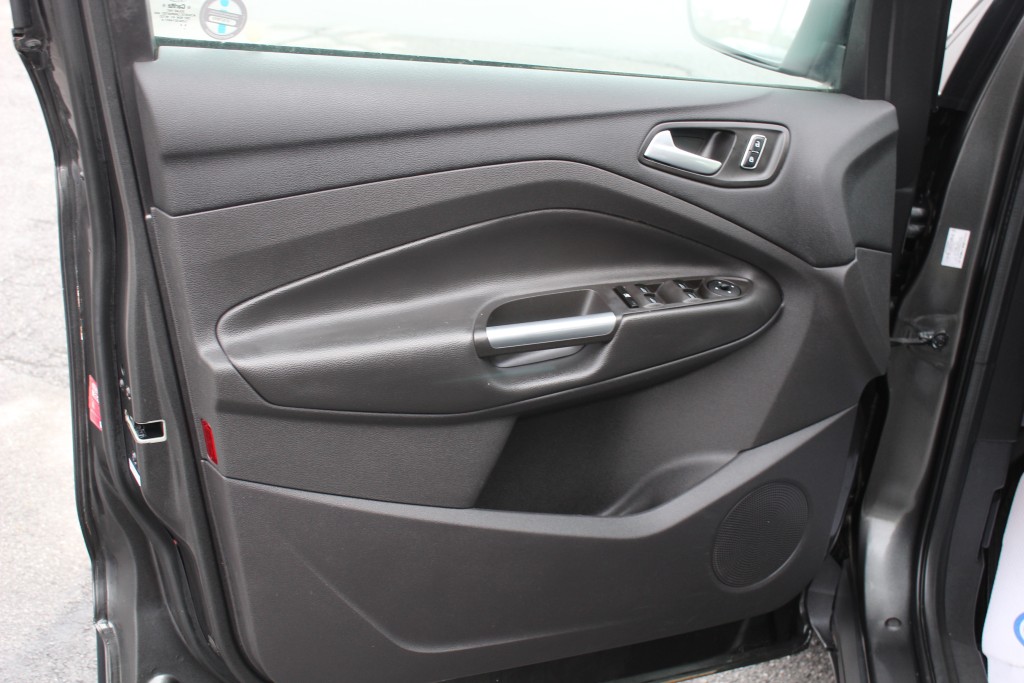 ford Escape 2016 - 21