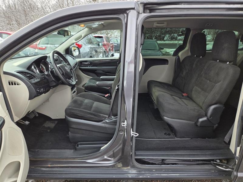 dodge Grand Caravan 2016 - 12